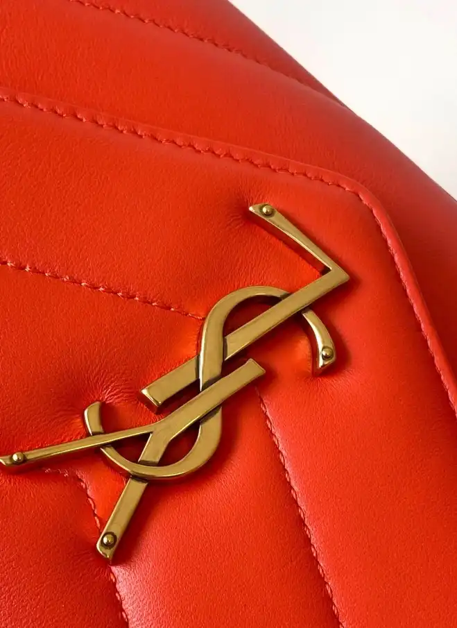 Gvc*1 satchel bags 4837a-0070