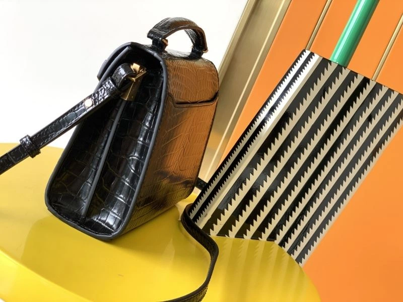 Y51 top handle bags 4837b-0079