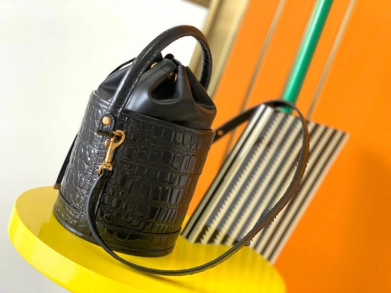 Y51 bucket bags 4837b-0110